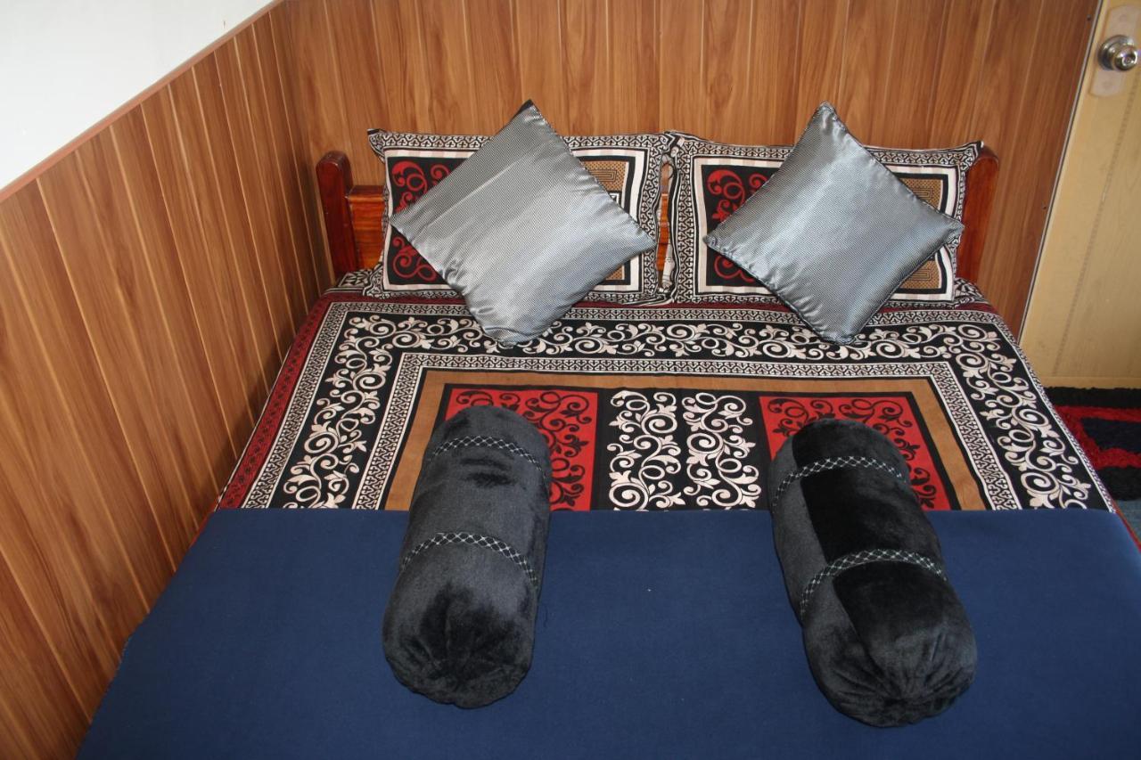 Bezel Bungalow Nuwara Eliya Buitenkant foto