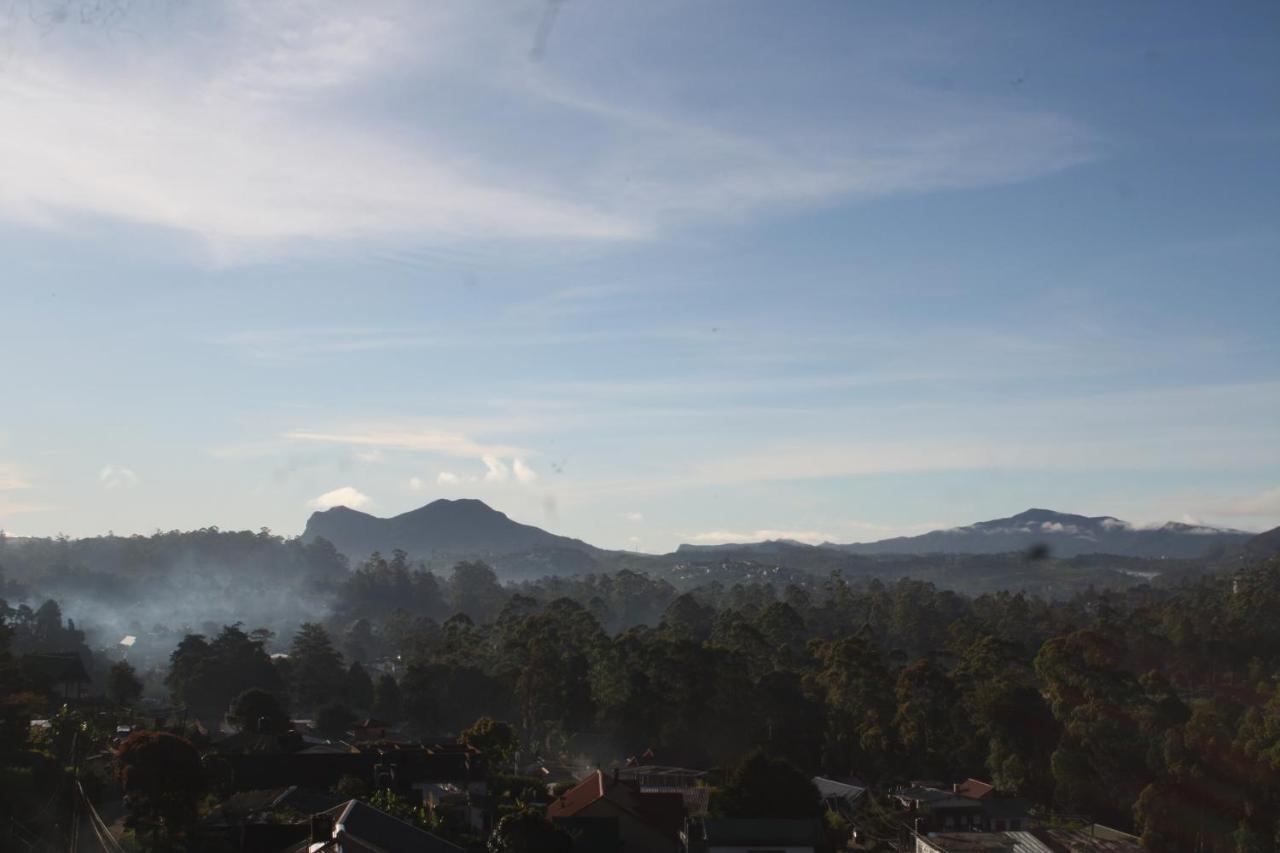 Bezel Bungalow Nuwara Eliya Buitenkant foto