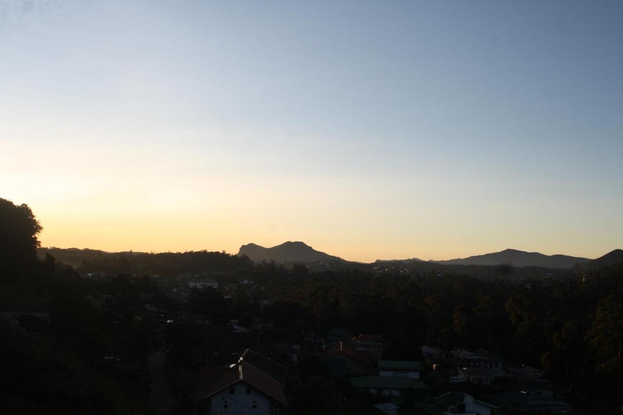 Bezel Bungalow Nuwara Eliya Buitenkant foto
