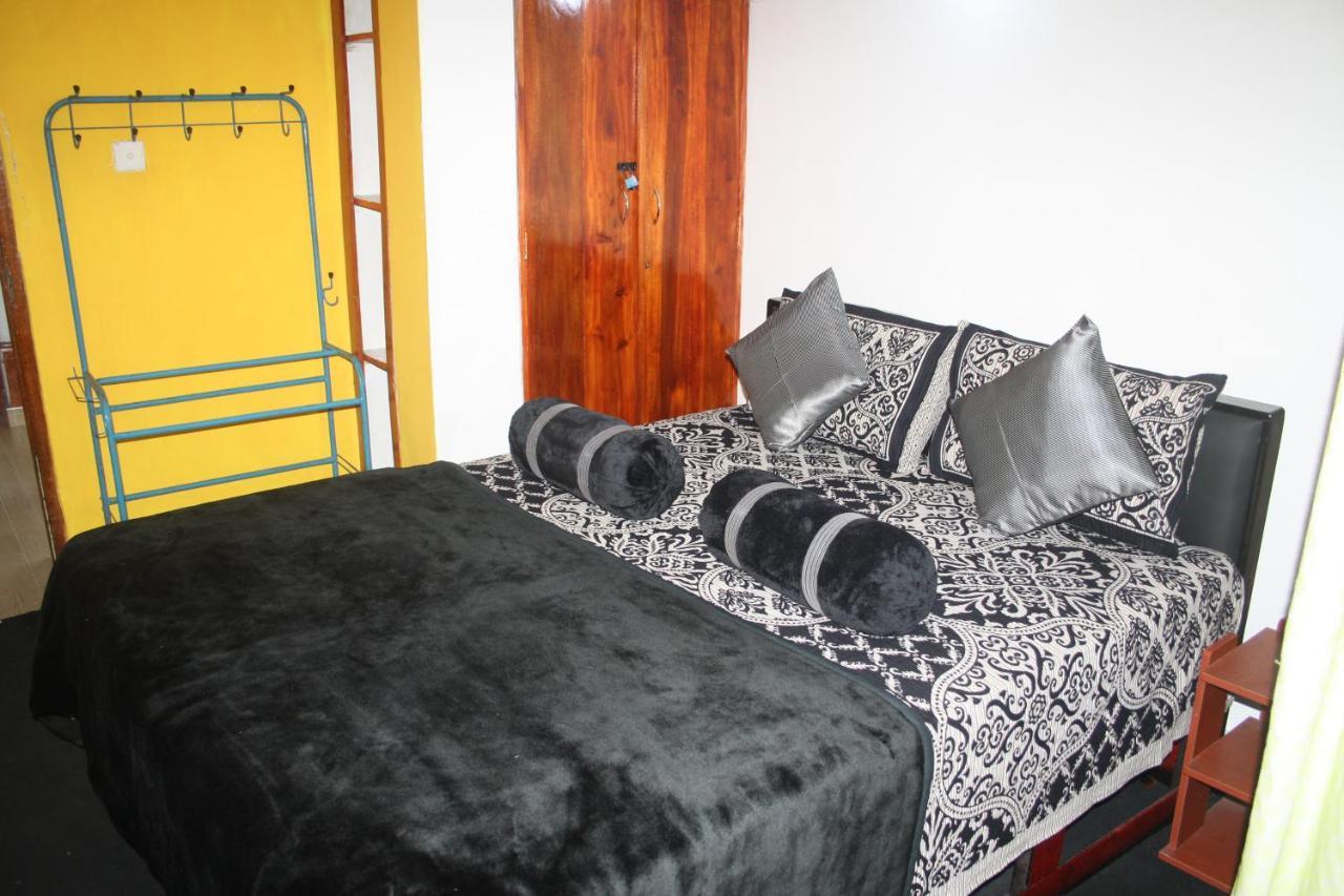 Bezel Bungalow Nuwara Eliya Buitenkant foto
