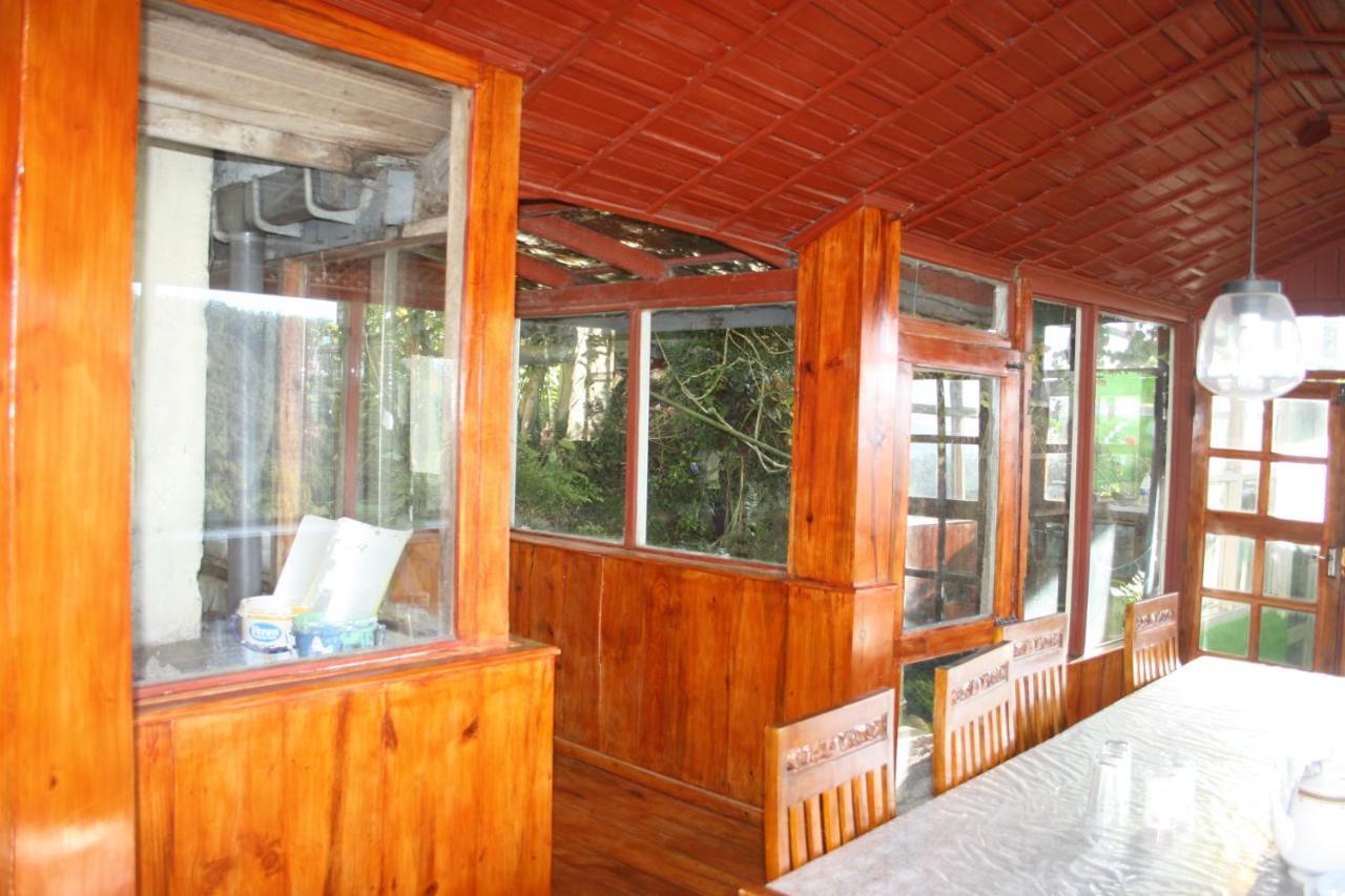Bezel Bungalow Nuwara Eliya Buitenkant foto